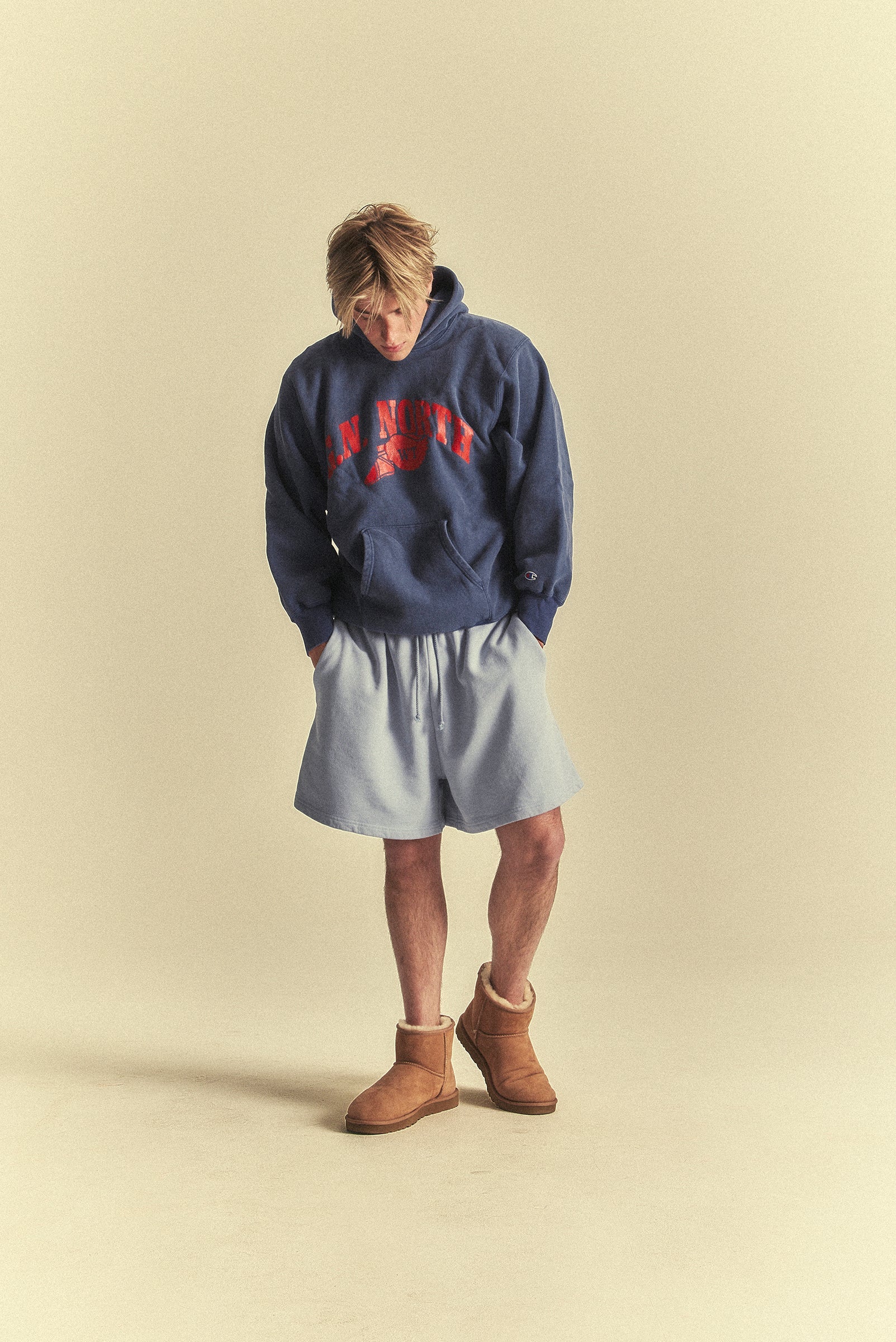 CORE SWEATSHORT