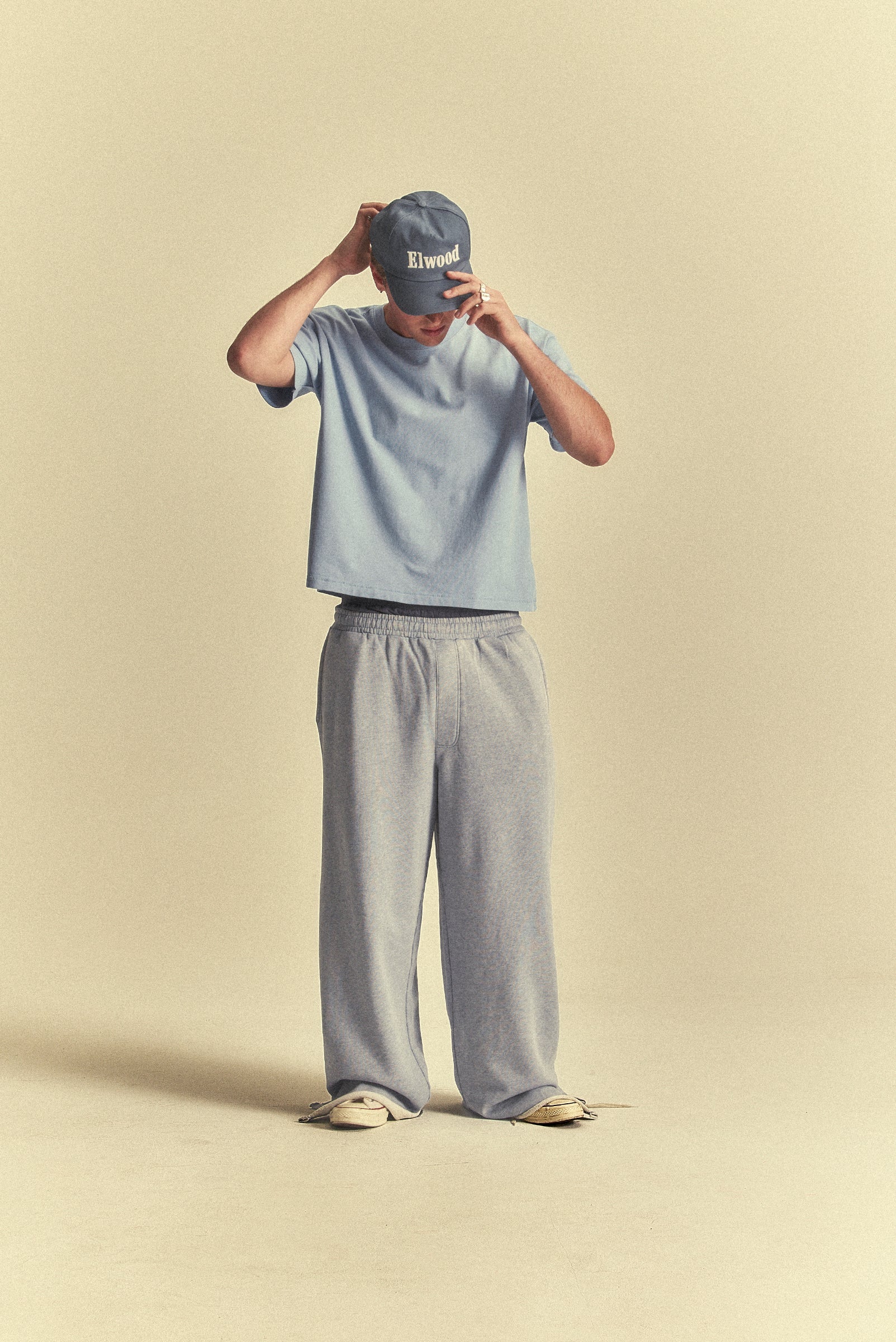 SPLIT HEM SWEATPANT